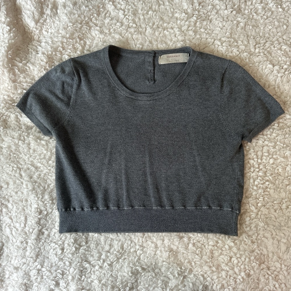 Grey cropped sweater - perfect for fall!